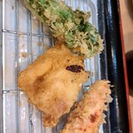 揚げたて天ぷら から天 - 