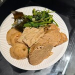 真香滷味 - 盛り付けてみました。