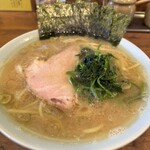 元喜家 - らーめん(並) 820円