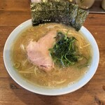 元喜家 - らーめん(並) 820円