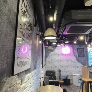 DUMBO DOUGHNUTS AND COFFEE_2