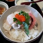 ダイニング興 - 新鮮な海鮮とろろ丼