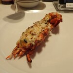 赤白 ブラッスリー - 活け〆オマール海老とエリンギのグラタンテルミドール