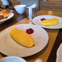 MAIN DINING by THE HOUSE OF PACIFIC - 