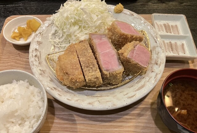 by yizum218 : 厚切りレアとんかつ やまとん 岡崎店 - 北岡崎/とんかつ