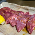 Yakiniku Shusai Miki En - 塩タン厚切り