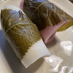 一炉庵 - 桜餅　紅白　@350円