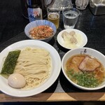 支那ソバ 小むろ - 