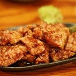 本格炭火焼肉わたなべ - 