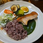 キッチン ブルー グローブ - そーすが多いので、ワンプレート