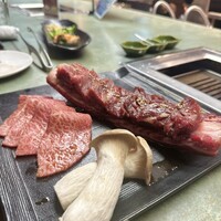 和牛とワイン 焼肉きゅうこん - 