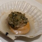 グラスコート - 帆立貝のオーブン焼き