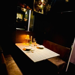 【新宿×おしゃれ】おしゃれで落ち着いた隠れ家アンティーク空間