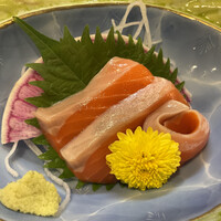 柳家錦 - サクラマスの刺身