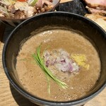 麺屋 周郷 - 濃厚魚介系スープ