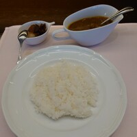 厳選洋食さくらい - チキンカレー(ハーフサイズ)