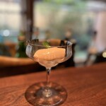 廣澤 - 甘酒と苺（埼玉あまりんと福岡あまおう）と　　　　　　カルダモンのアイスクリーム