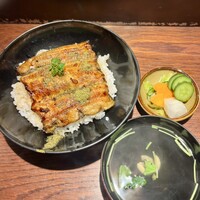 新宿うな鐵 はなれ - うな丼 上 税込３８００円