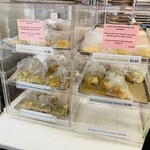 Diamond Head Market & Grill - 