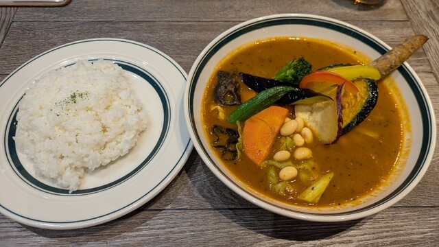 Rojiura Curry SAMURAI. 新利府南館店（ロジウラカリーサムライ） - 新利府（スープカレー）の写真