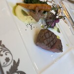 로즈 가든 - 흑모 와규 필레 고기