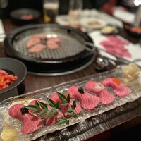 牛牛 西麻布 総本店 - 