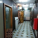 エレベータで6階に上がって、向かって左奥です。