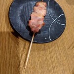 炭火焼 とりぞう - もも  ( 塩 )