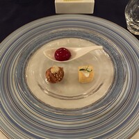 フランス料理 ル・トリアノン - 