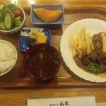 山正肉料理店 - サイコロ定食