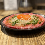 焼肉ホルモン 風土. - 卵黄の濃さが際立つ