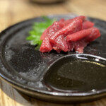 焼肉ホルモン 風土. - コリコリ食感、牛タン刺し