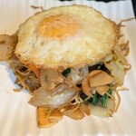 雅苑 - ランチ950円の焼きそば