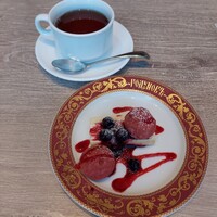 ゴドノフ東京 丸ビル店 - 
