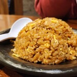 麺場 田所商店 - 【味噌チャーハン】見た目よりかなりあっさり。味噌らーめんの濃さを中和する最高の相方。味噌の香りがワクワクさせる