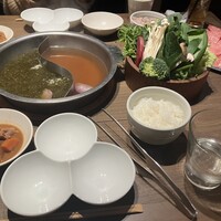 しゃぶしゃぶKINTAN 表参道店 - 