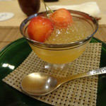 山玄茶 - 水物：パッションフルーツゼリーに白ワインジュレ。さくらんぼの実もしっかりでヤバウマでした