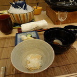 山玄茶 - 土鍋で炊いたご飯。色々な食べ方で完食！お吸い物と香の物も。