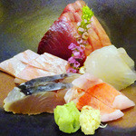 旬味旬菜 郷土料理 谷風 - お造り