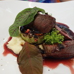 ビストロ ダイア - 夏蝦夷鹿のロースト、行者ニンニクソース