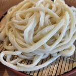 自家製麺 田舎うどん 八 - 並盛り400g
