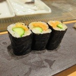 吉野寿司 - 〆は河童と雲丹の細巻き