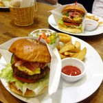 マグズカフェ - 7月限定＠生ハムアボカドバーガー（ディナーセット）