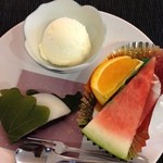 十々八 - デザート(バニラアイス)