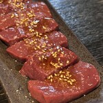 ホルモン 稲田屋 - 