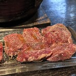 ホルモン 稲田屋 - 