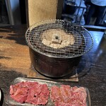 ホルモン 稲田屋 - 