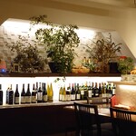 麹町ビストロ 階段の途中 - 内観