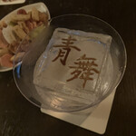 キーストン - 県産ジン、字の部分にはスパイスをのせてるそうです