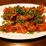 BARU 竹末 - みそホルモン串（100円/本）肉がふわふわと柔らかく、味噌の味も絶妙でした。思わず追加注文。